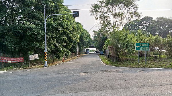 瑞農路糖鐵路口