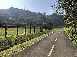三鶯棒壘球場外環自行車道