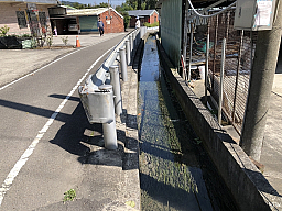 鶯歌南靖厝附近的水圳