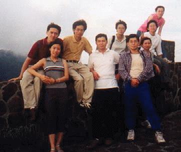 road.jpg (10993 bytes)